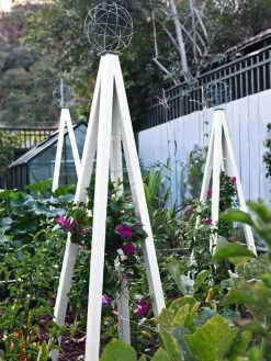 Akoris Garden Tuteur Sr. -Garden Sales 8600517 03V tif