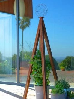 Akoris Garden Tuteur Sr. -Garden Sales 8600517 06V tif