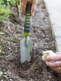 Gardener's Weeding Knife -Garden Sales 8608661 0742 tif