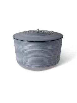 Ribbed Hose Pot With Lid -Garden Sales 8613332 5801